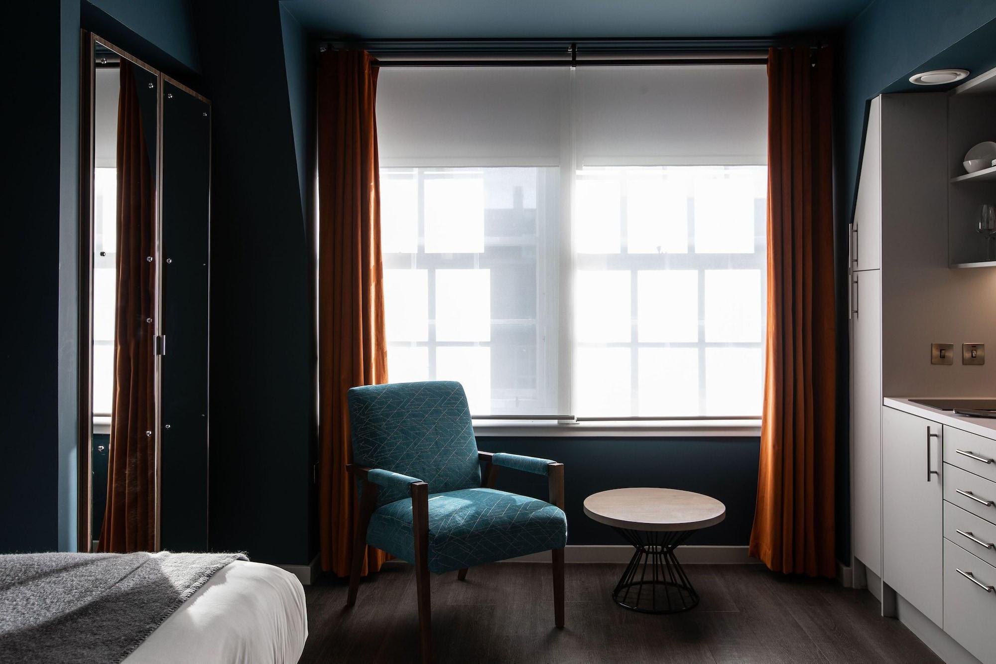 Heeton Concept Aparthotel Edinburgh Queen Street מראה חיצוני תמונה