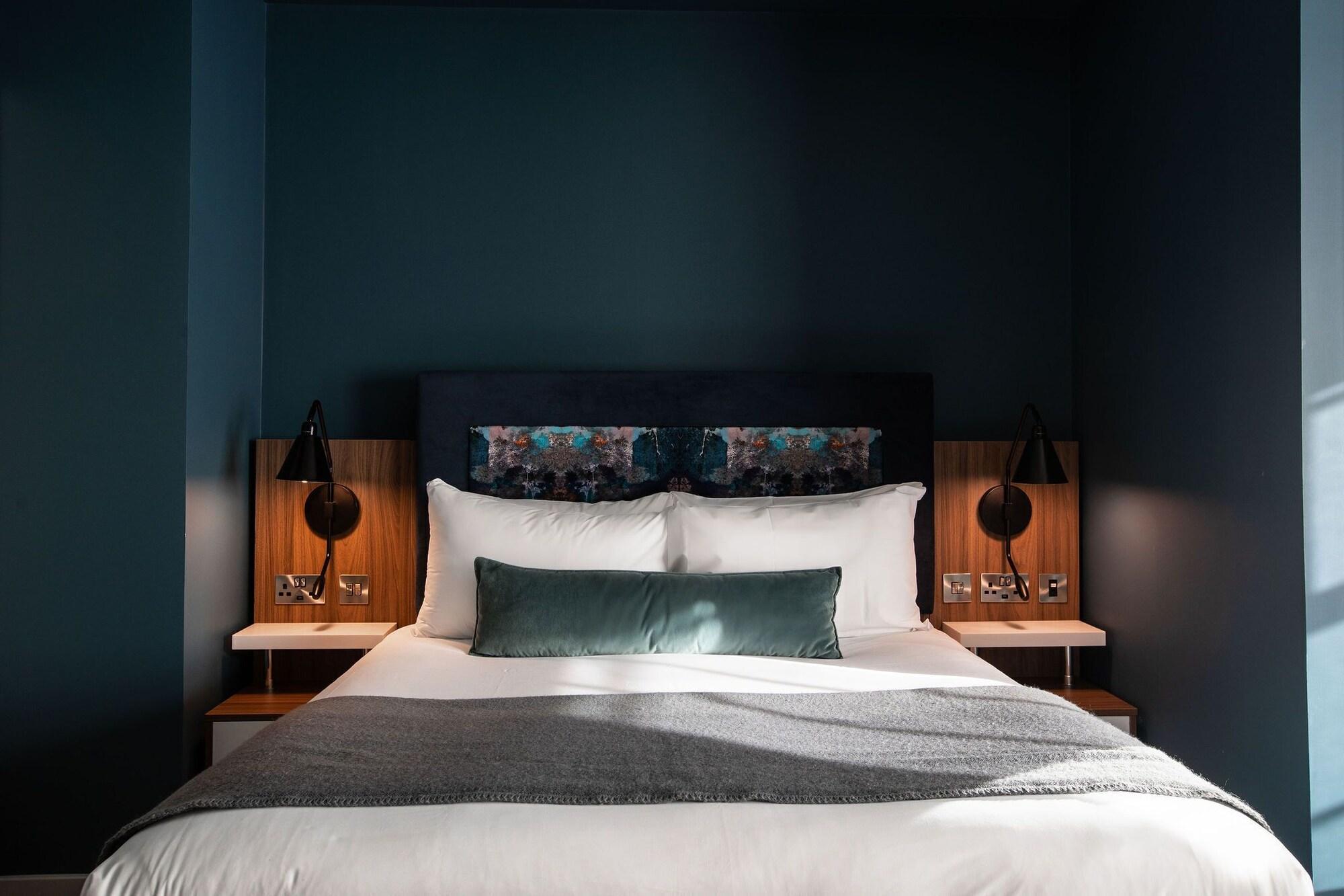 Heeton Concept Aparthotel Edinburgh Queen Street מראה חיצוני תמונה